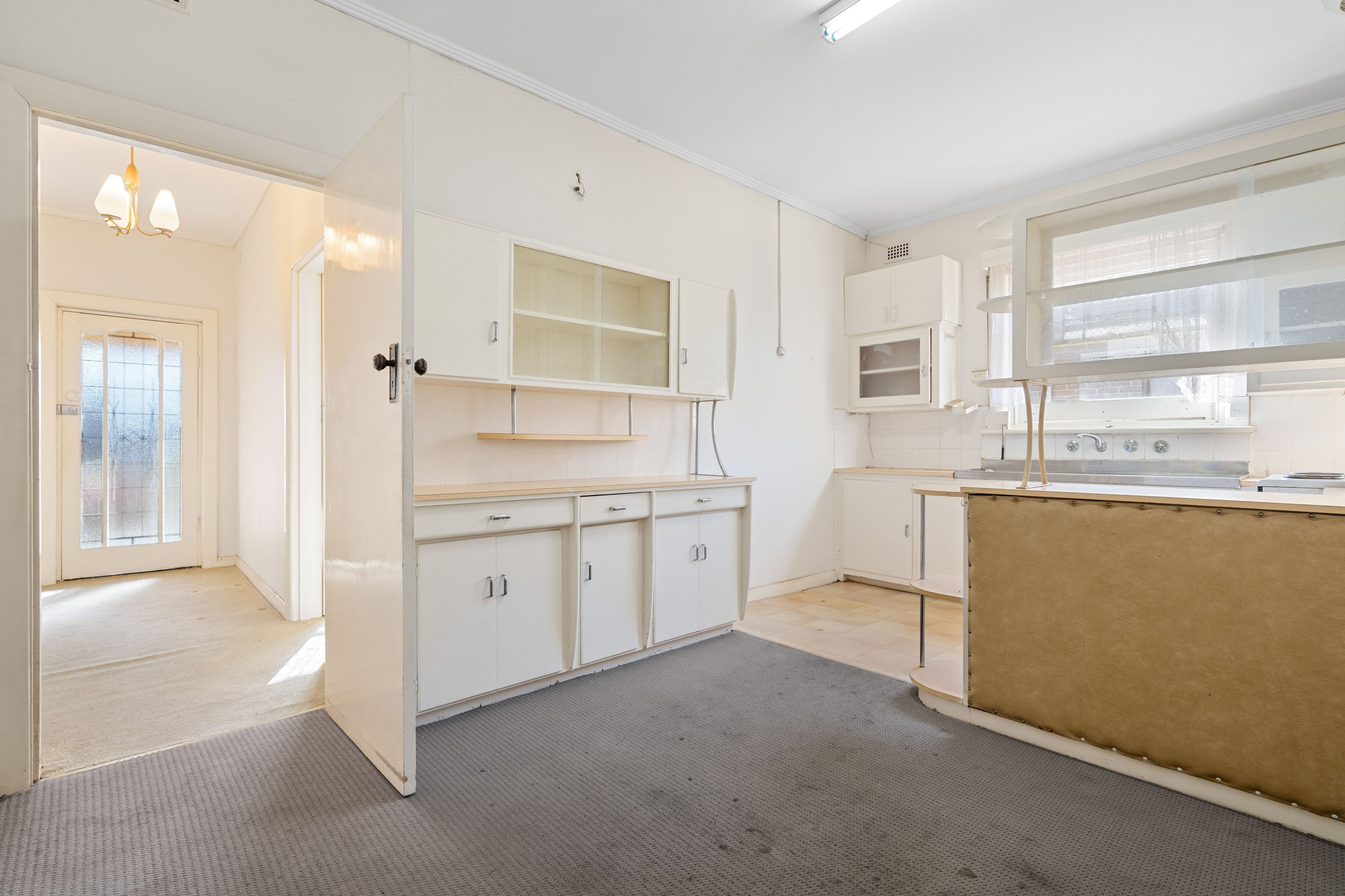 9 Raymond Avenue, Seaton SA 5023, Seaton - Thumbnail 8