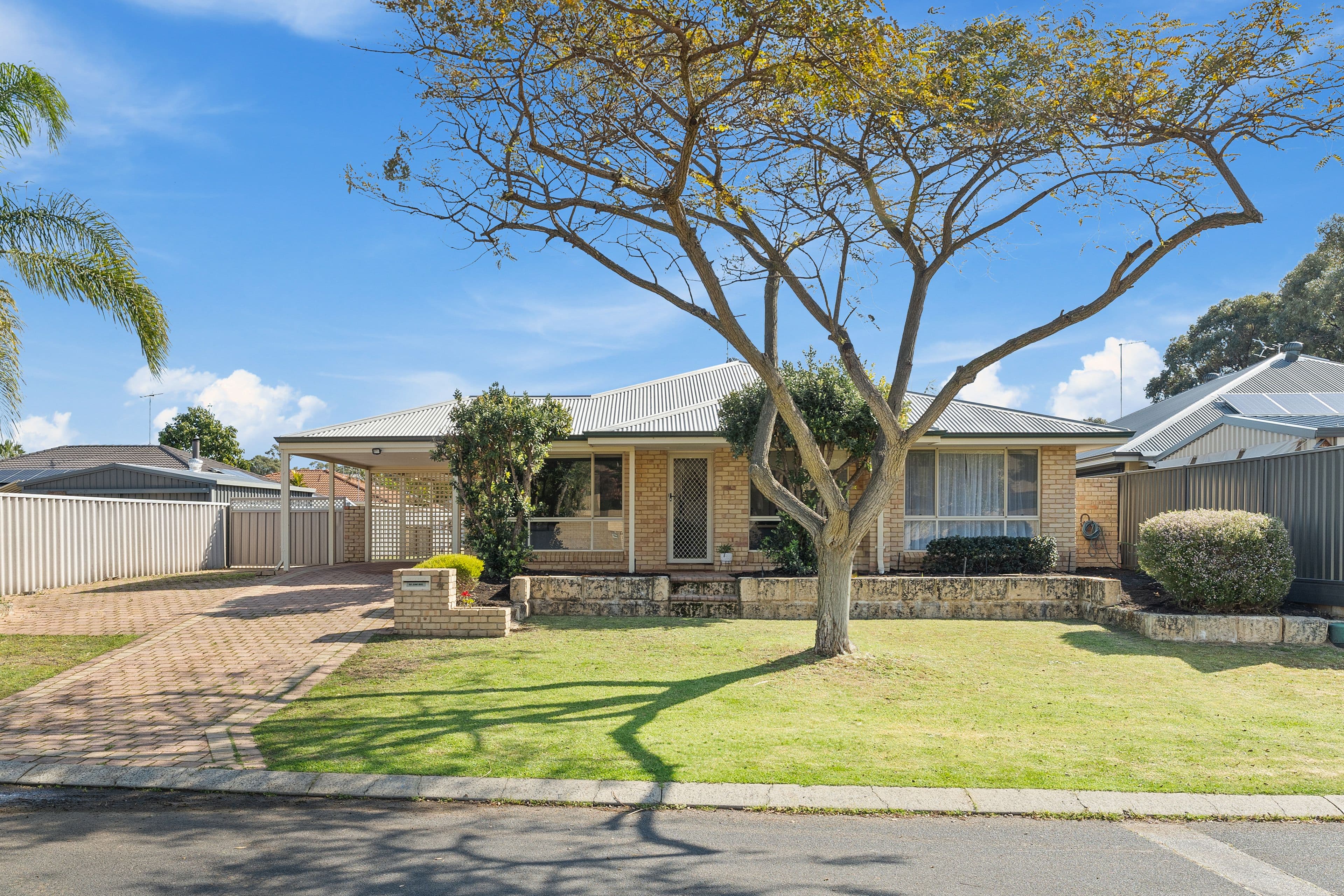 4 Dover Street, Greenfields WA 6210, Greenfields - Image 1