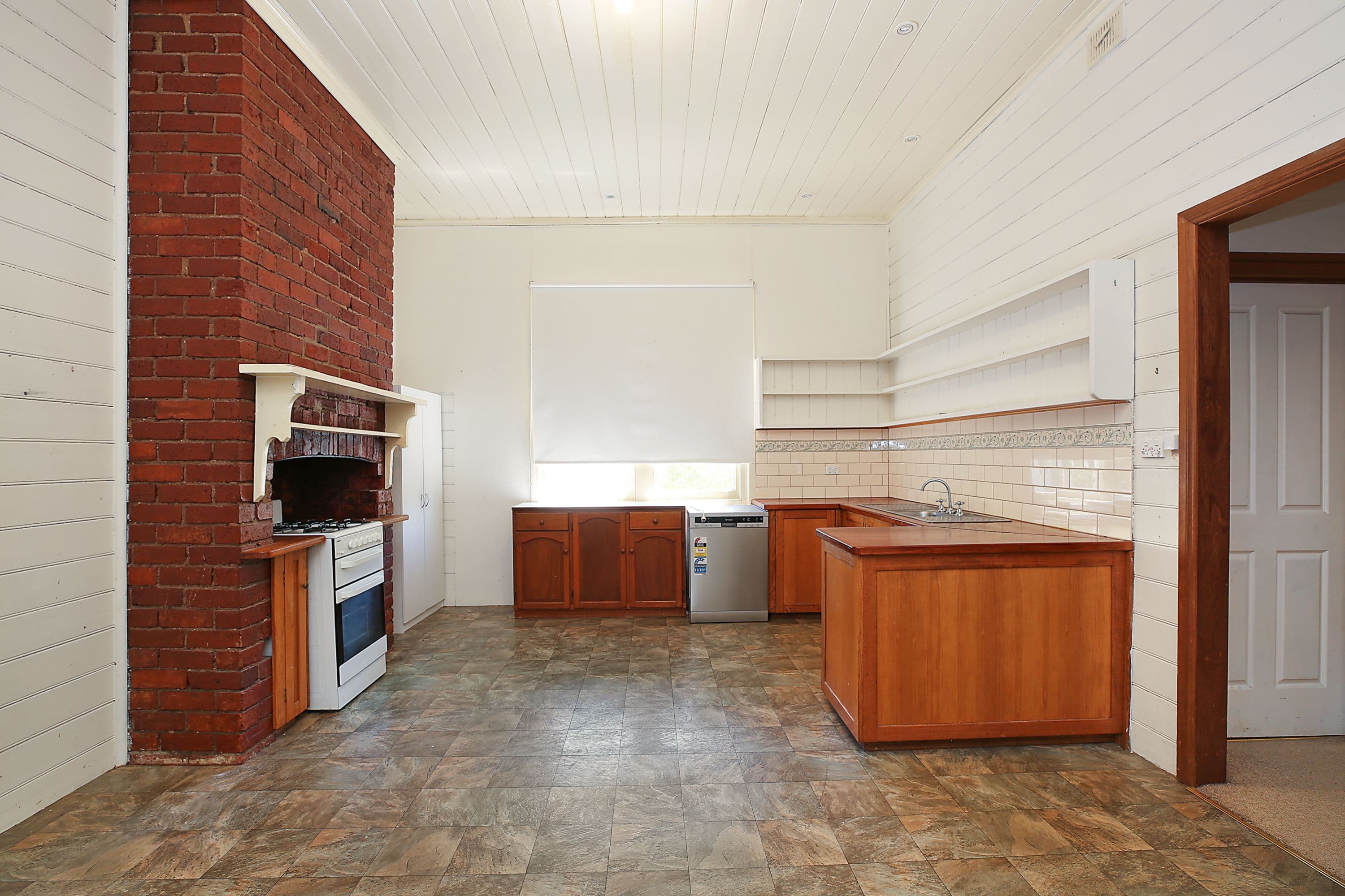 26 Robinson Street, Camperdown VIC 3260, Camperdown - Thumbnail 6