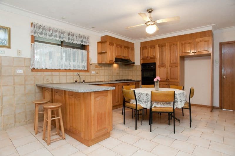 6 Grand Parade, EPPING VIC 3076, Epping - Thumbnail 2