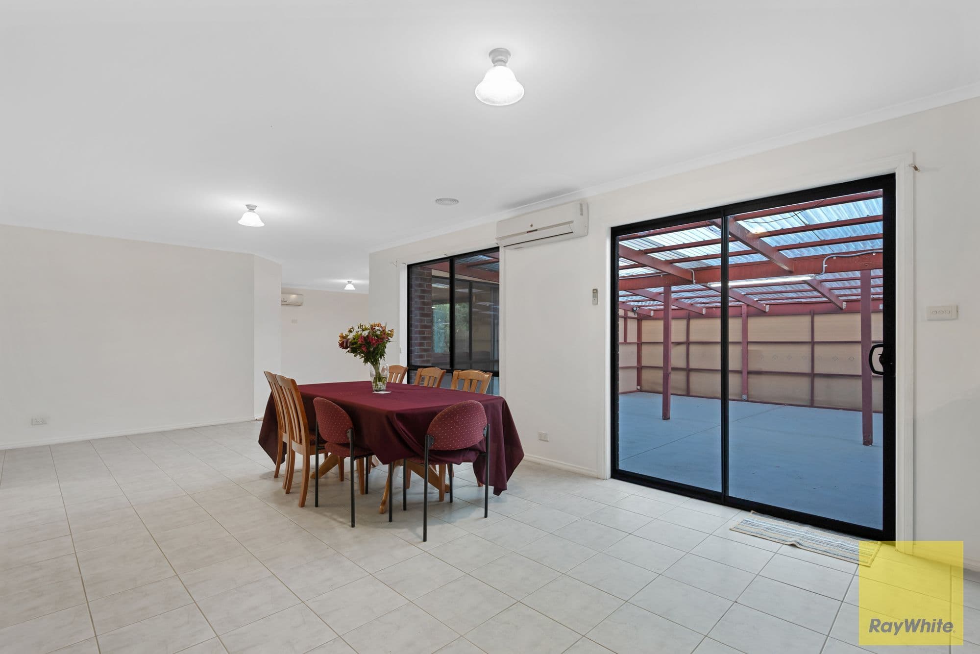 96 Rose Grange Boulevard, Tarneit VIC 3029, Tarneit - Thumbnail 5