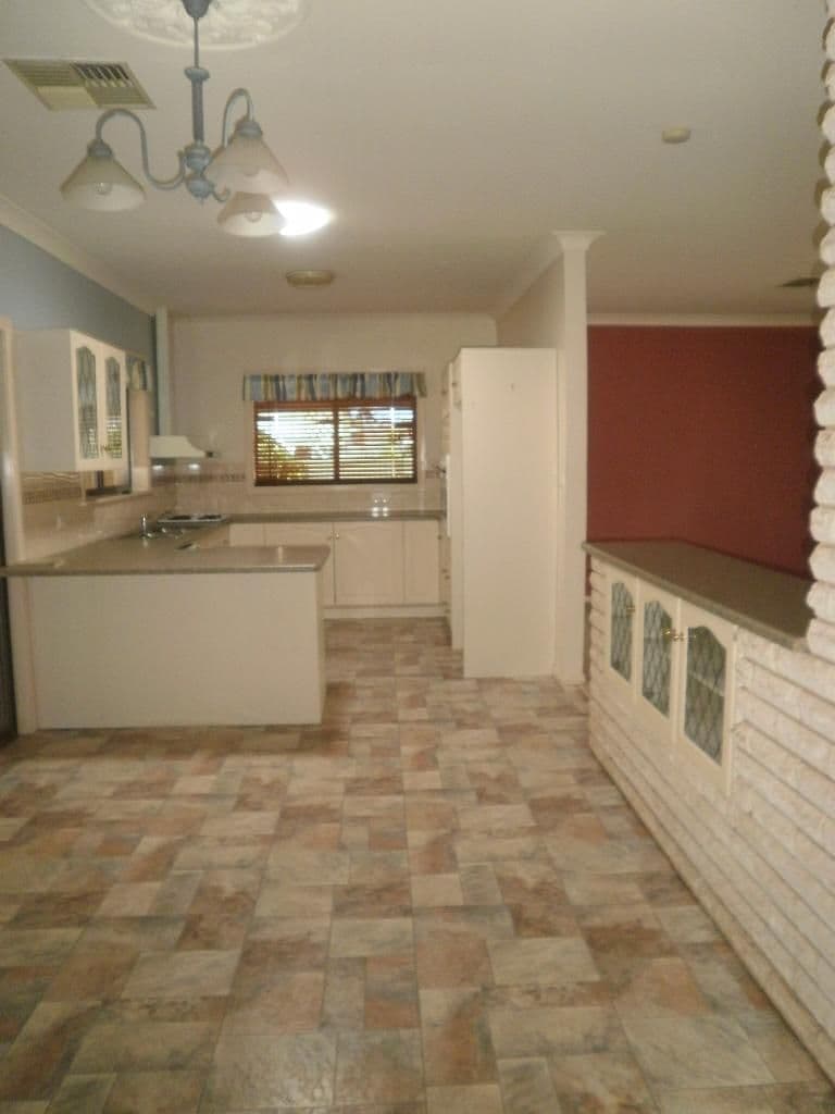 40 Lawson Street, Dubbo NSW 2830, Dubbo - Thumbnail 2