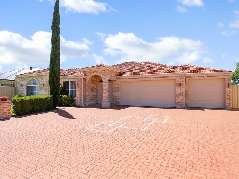 67 Russell Road, Madeley WA 6065, Madeley - Image 1