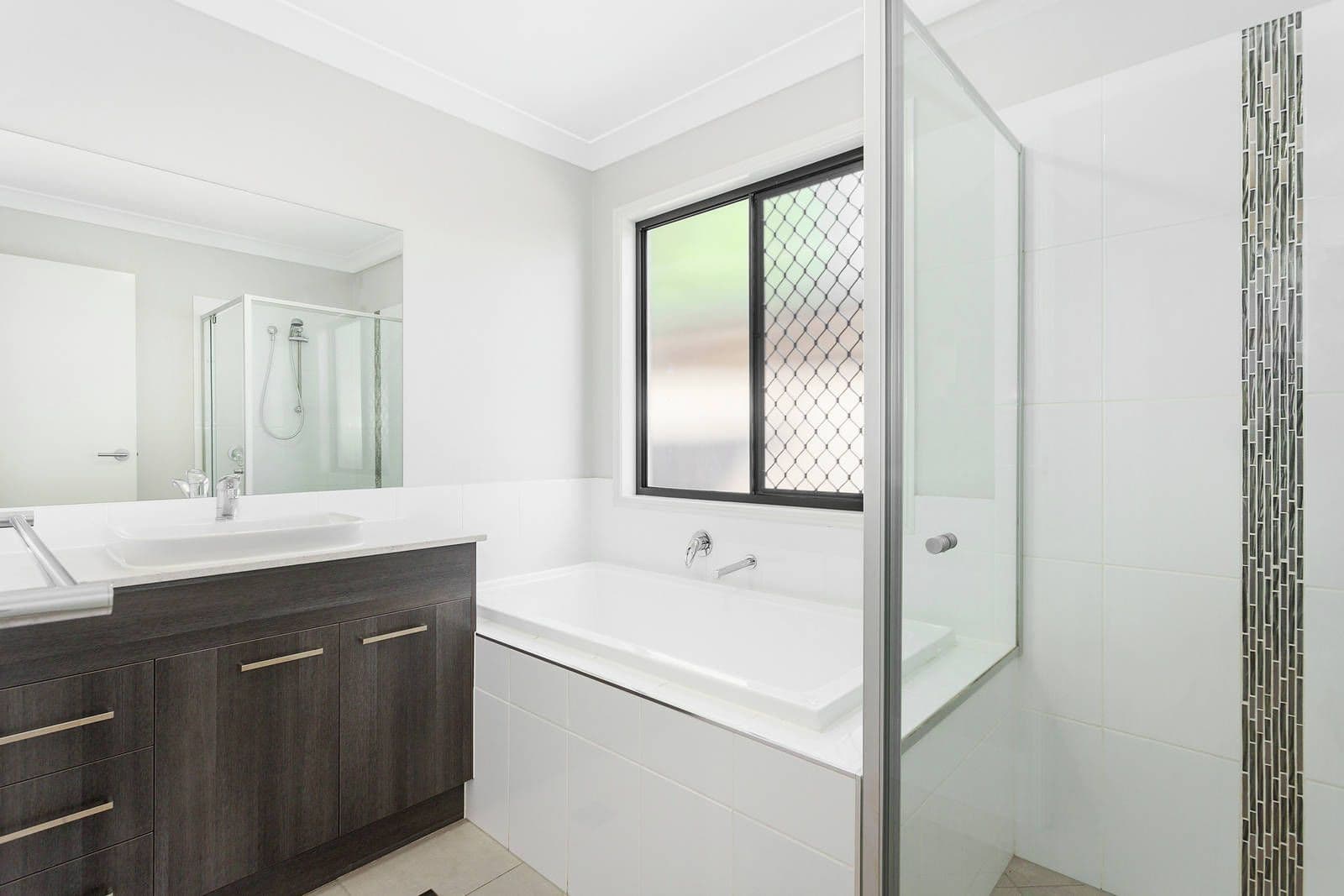 49 Winship Street, Ormiston QLD 4160, Ormiston - Thumbnail 5