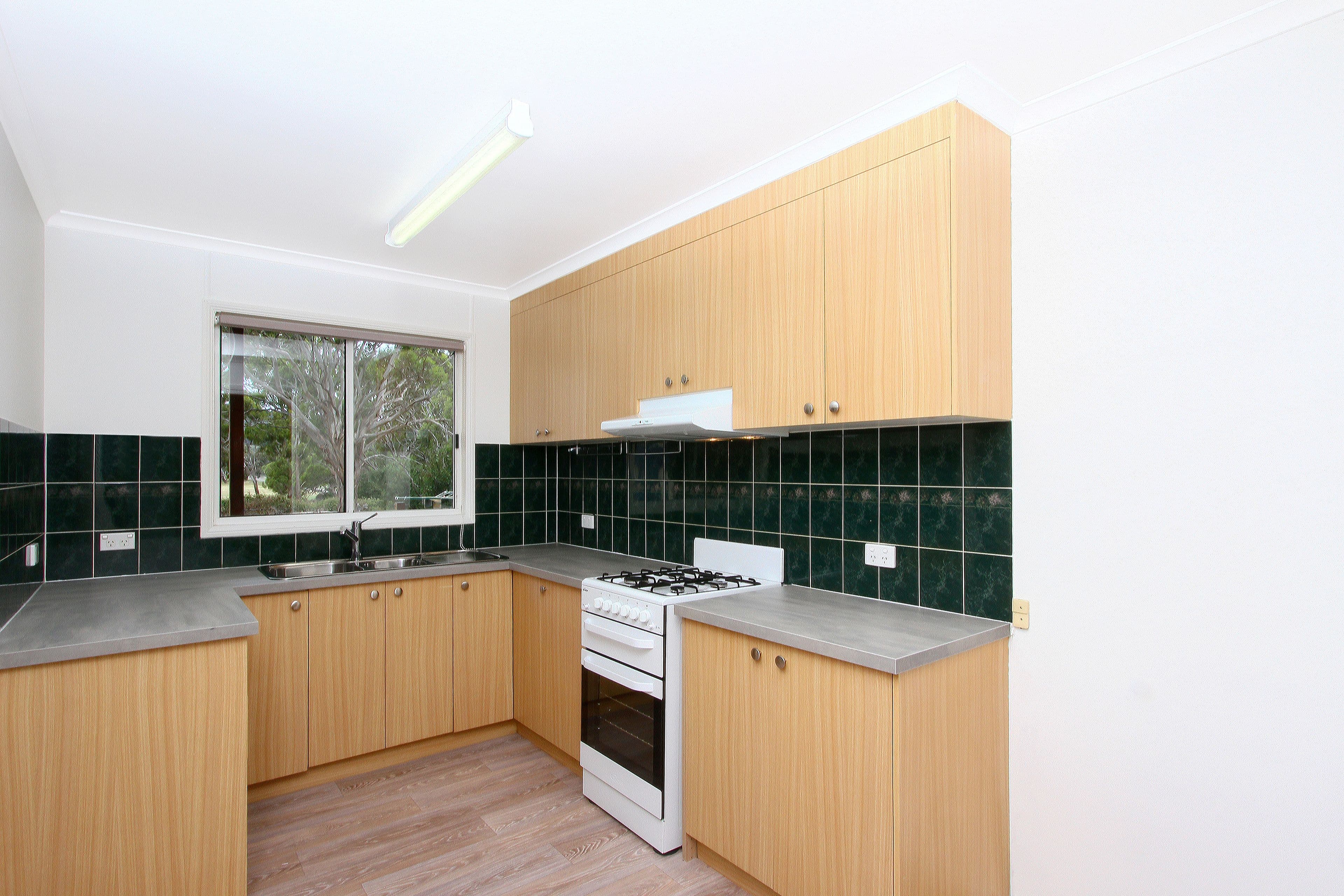 10 Lorn Street, Collector - Thumbnail 7