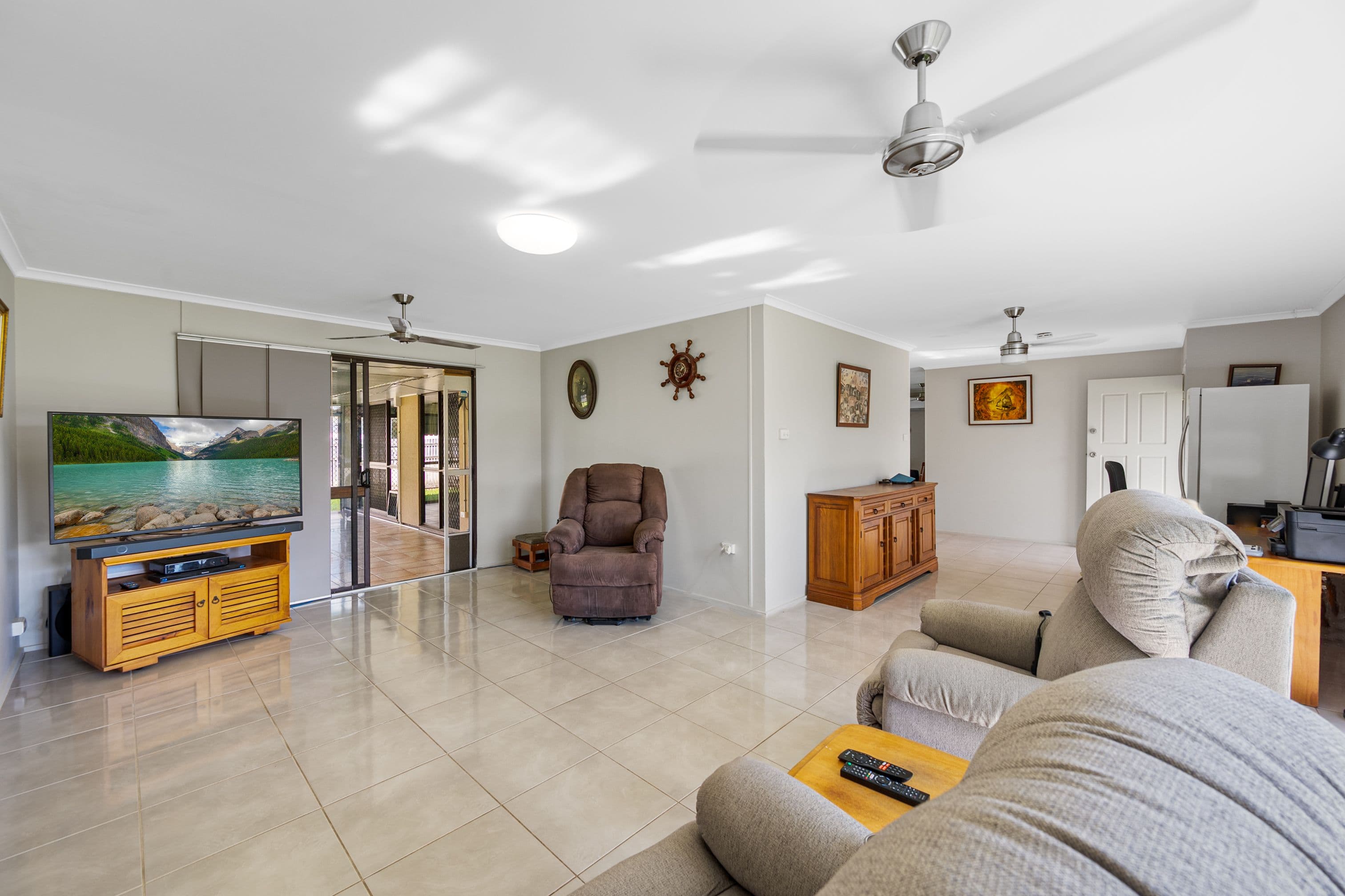 25 Jacaranda Crescent, Annandale QLD 4814, Annandale - Thumbnail 2