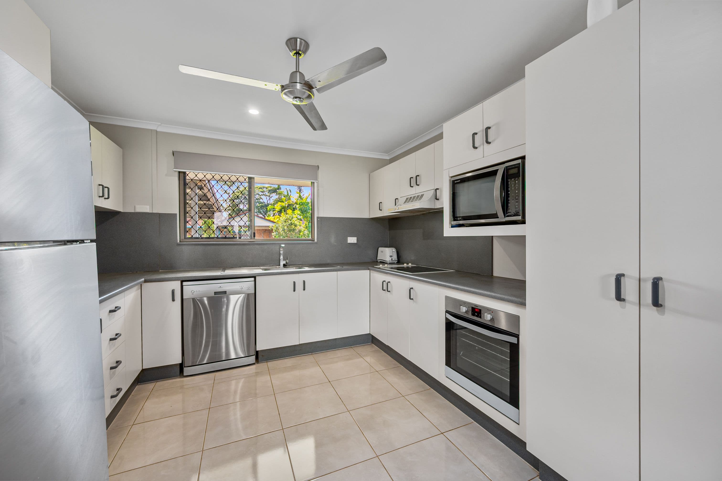 25 Jacaranda Crescent, Annandale QLD 4814, Annandale - Thumbnail 3