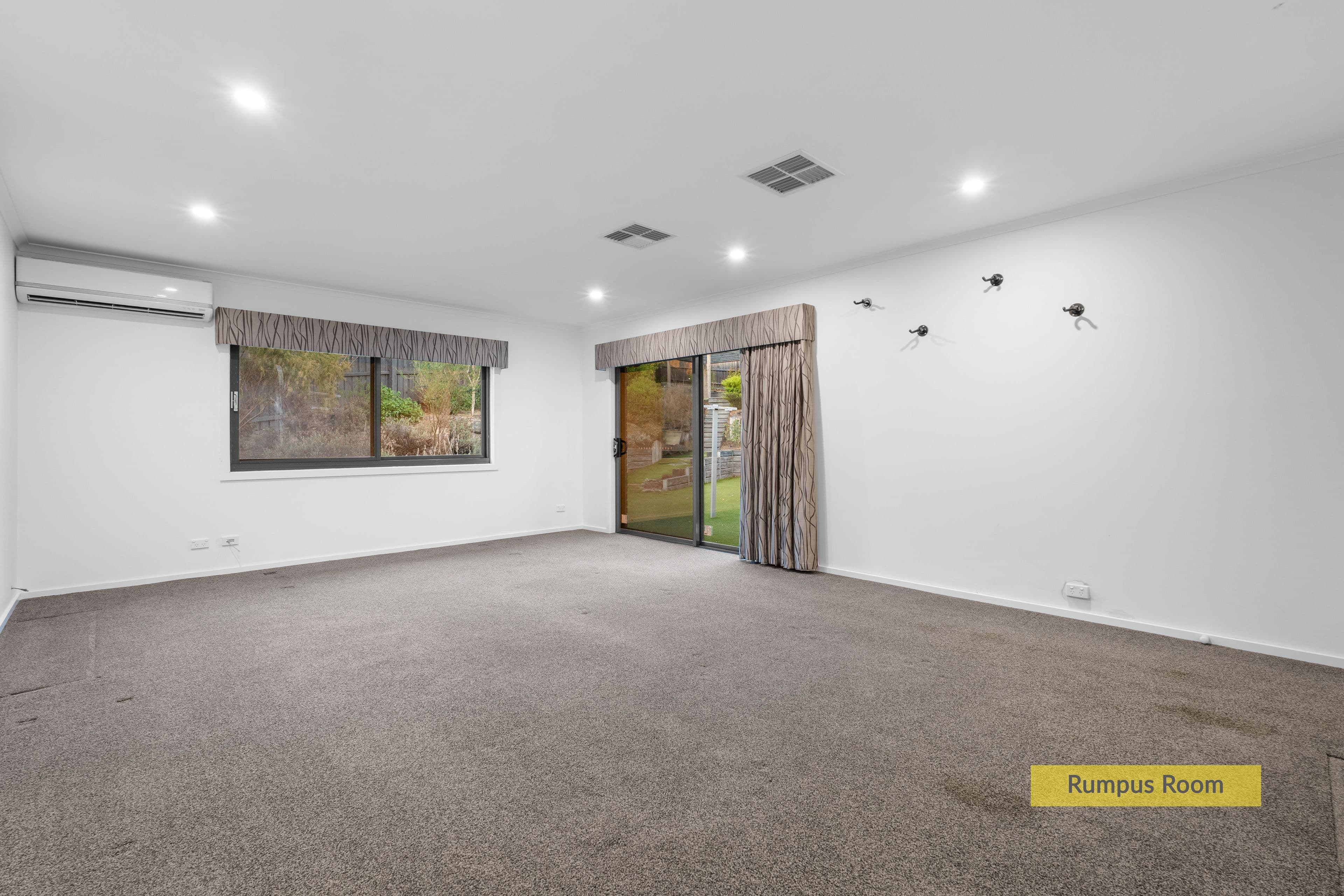 34 Nyora Road, Eltham VIC 3095, Eltham - Thumbnail 8