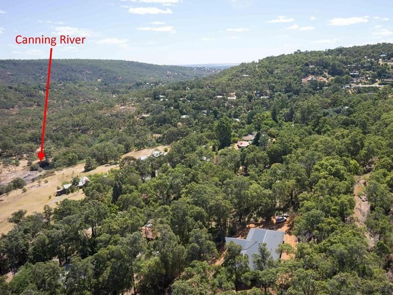 68b Croyden Road, ROLEYSTONE WA 6111, Roleystone - Thumbnail 6