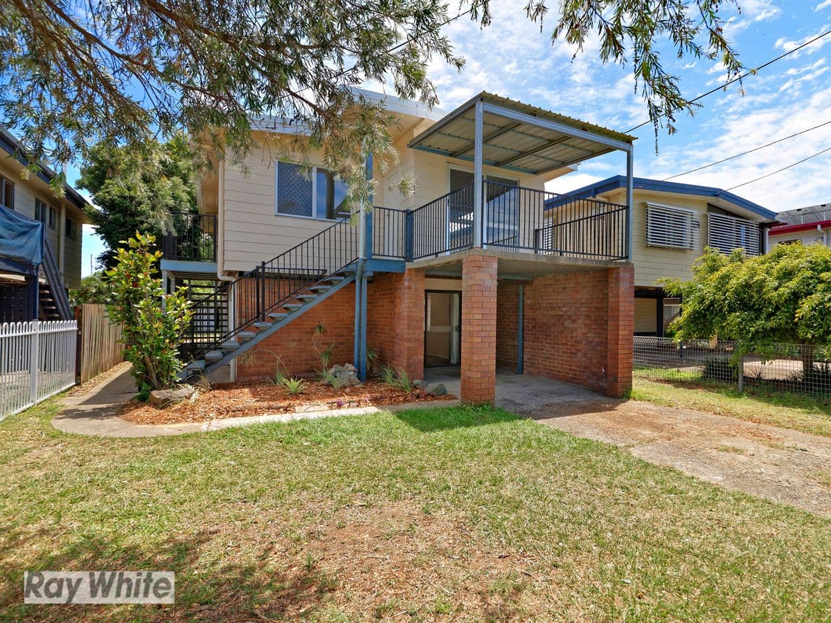 31 O'Connell Street, Redcliffe QLD 4020, Redcliffe - Thumbnail 2