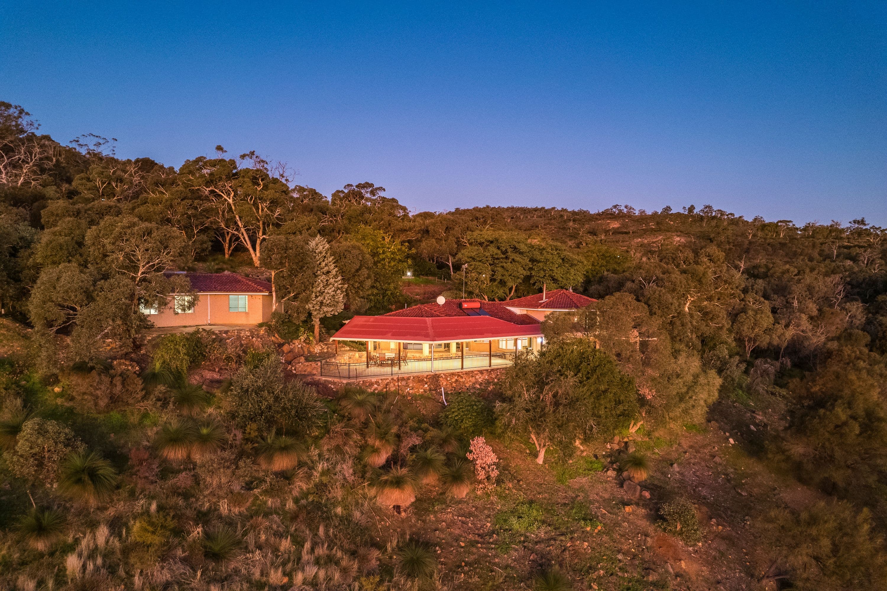 235 Crystal Brook Road, Wattle Grove WA 6107, Wattle Grove - Thumbnail 2