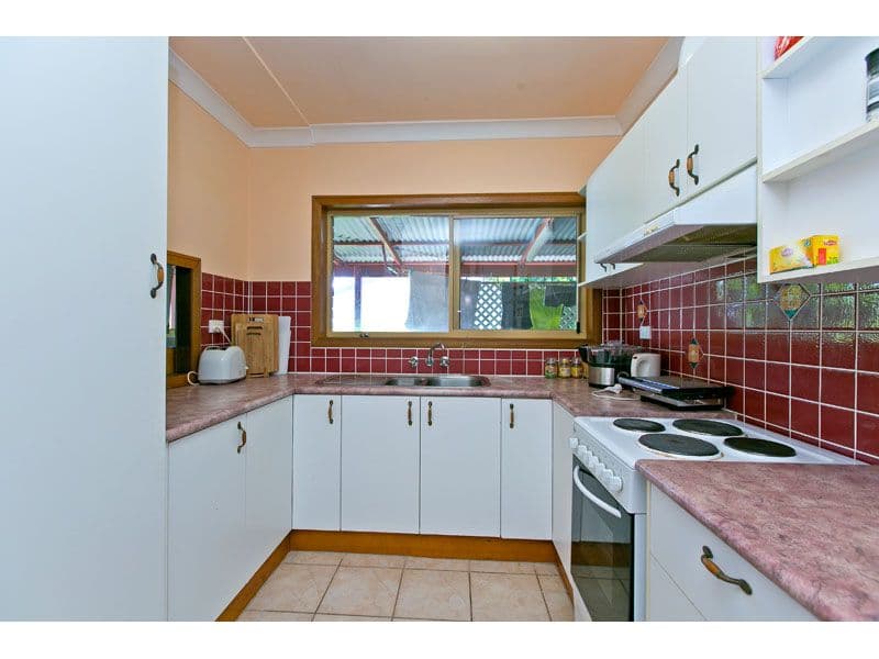12 Base Street, Victoria Point QLD 4165, Victoria Point - Thumbnail 4