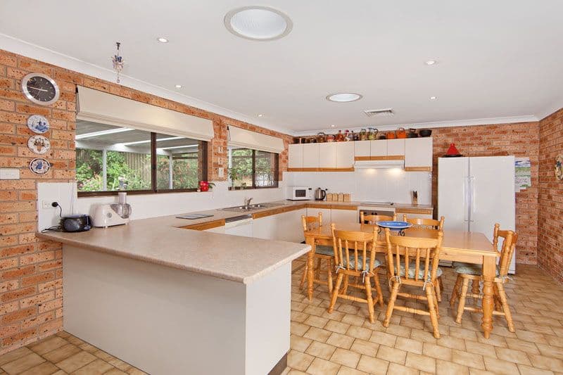16 Wordsworth Avenue, BATEAU BAY NSW 2261, Bateau Bay - Thumbnail 3