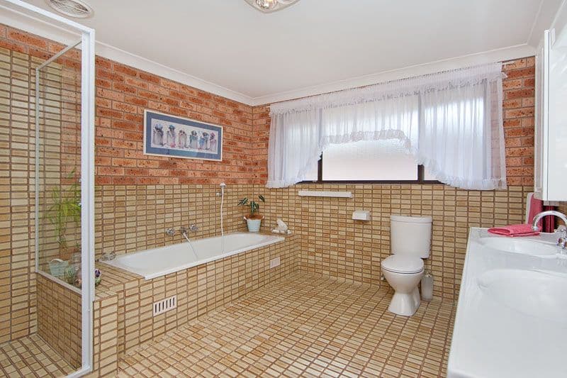 16 Wordsworth Avenue, BATEAU BAY NSW 2261, Bateau Bay - Thumbnail 6