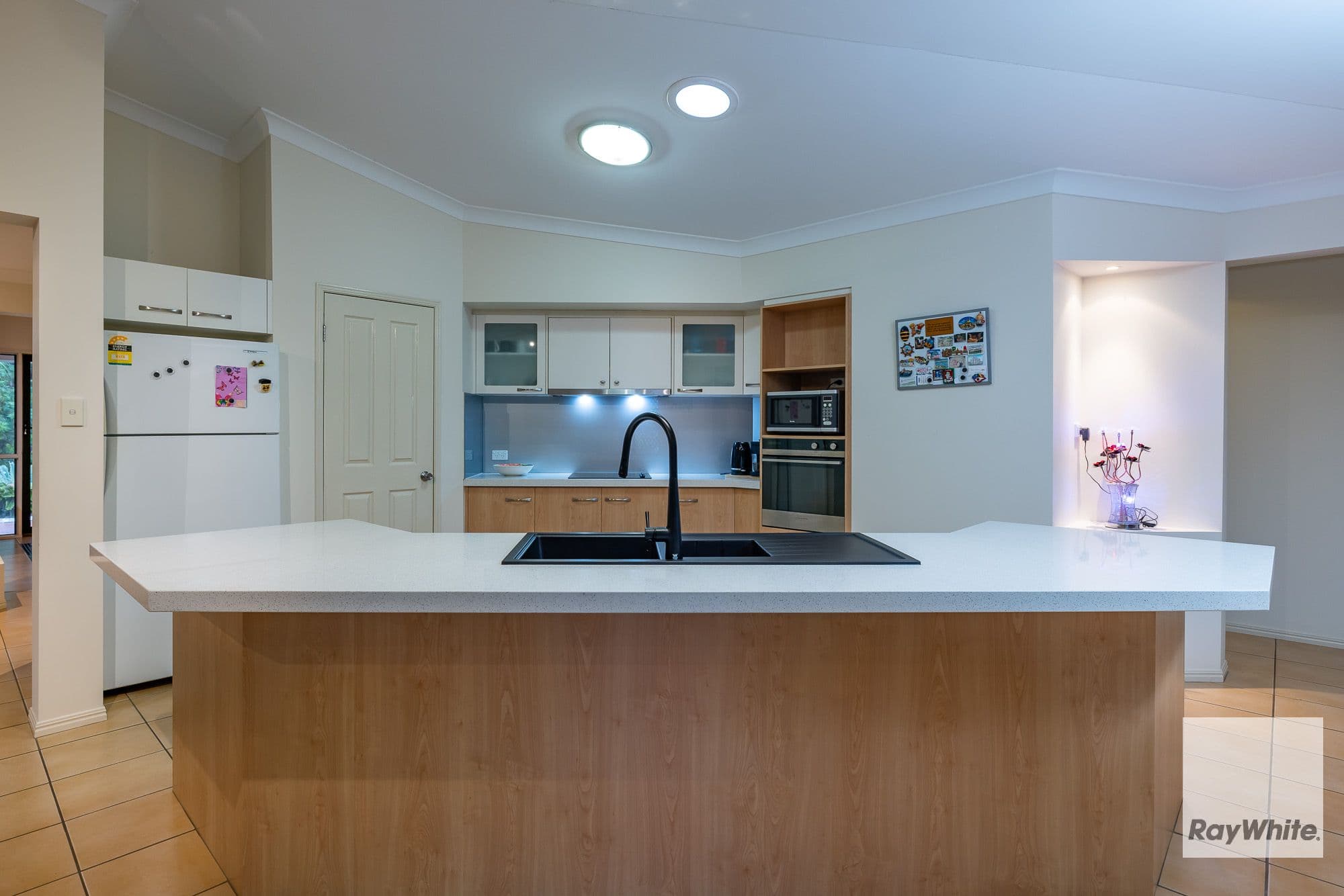 4 Potts Place, Redland Bay QLD 4165, Redland Bay - Thumbnail 7