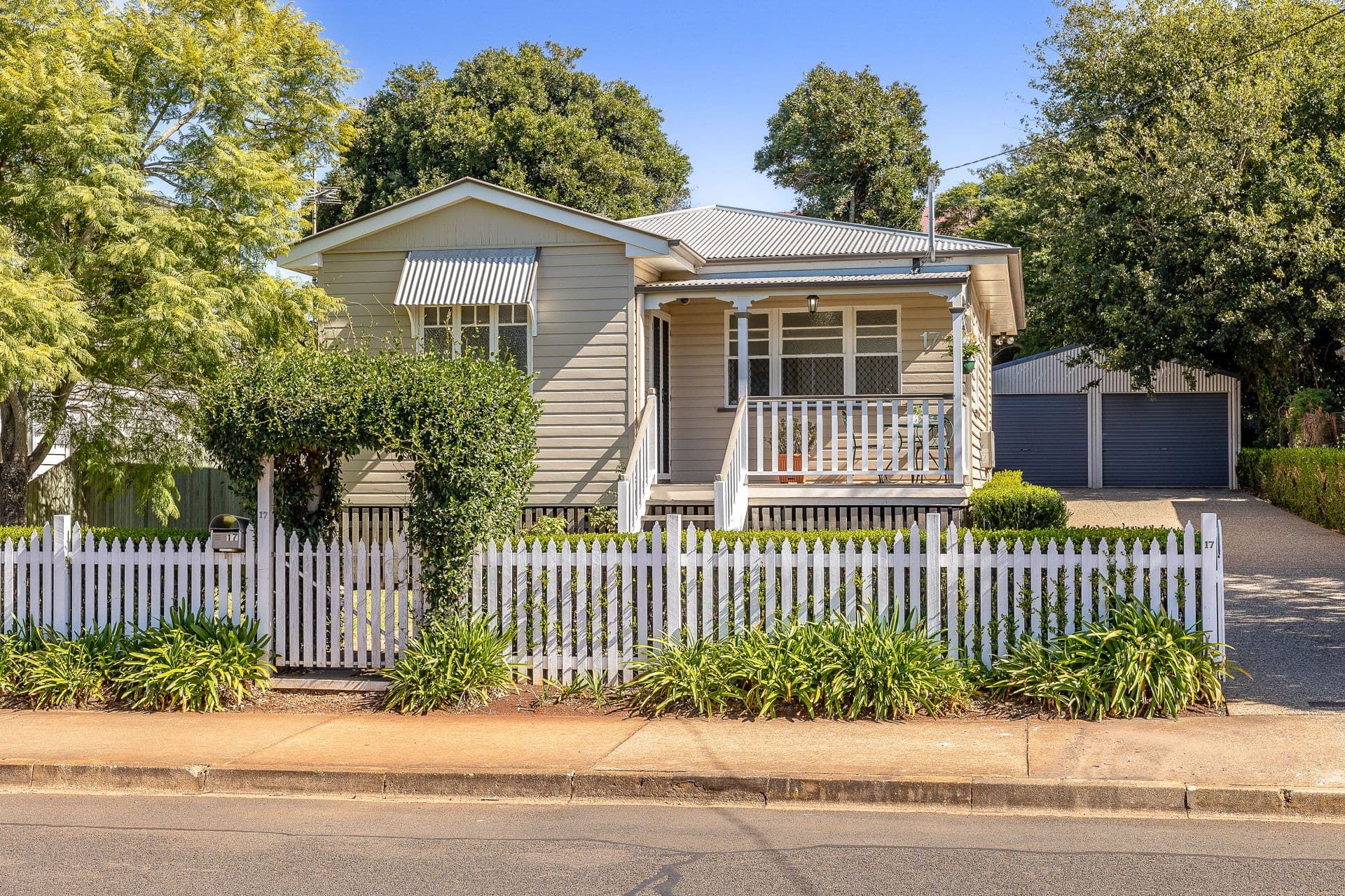 17 Helen Street, Newtown QLD 4350, Newtown - Thumbnail 2