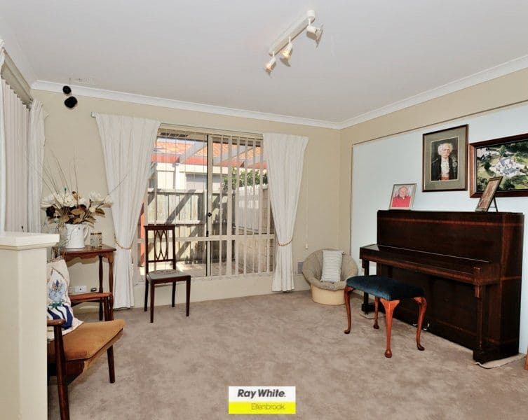 39 Sherbrooke Retreat, ELLENBROOK WA 6069, Ellenbrook - Thumbnail 4