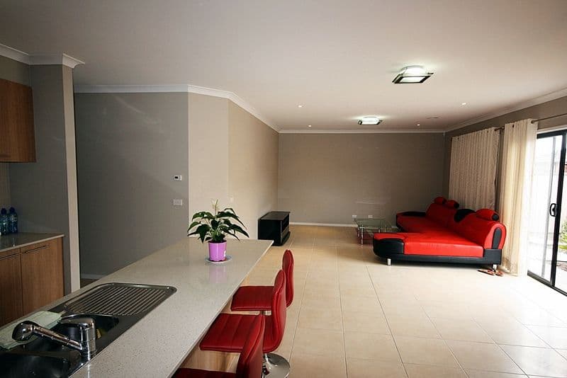 40 Wilkins Crescent, BURNSIDE HEIGHTS VIC 3023, Burnside Heights - Thumbnail 2