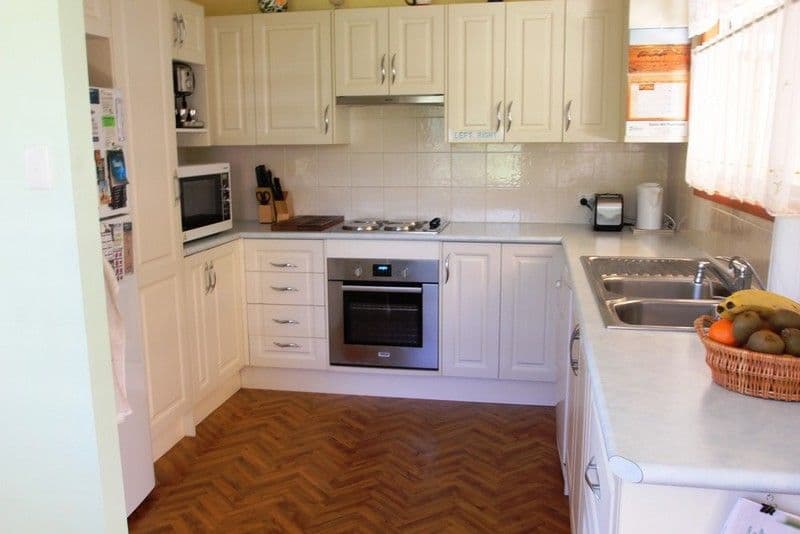 28 Winona Street, SHAILER PARK QLD 4128, Shailer Park - Thumbnail 3