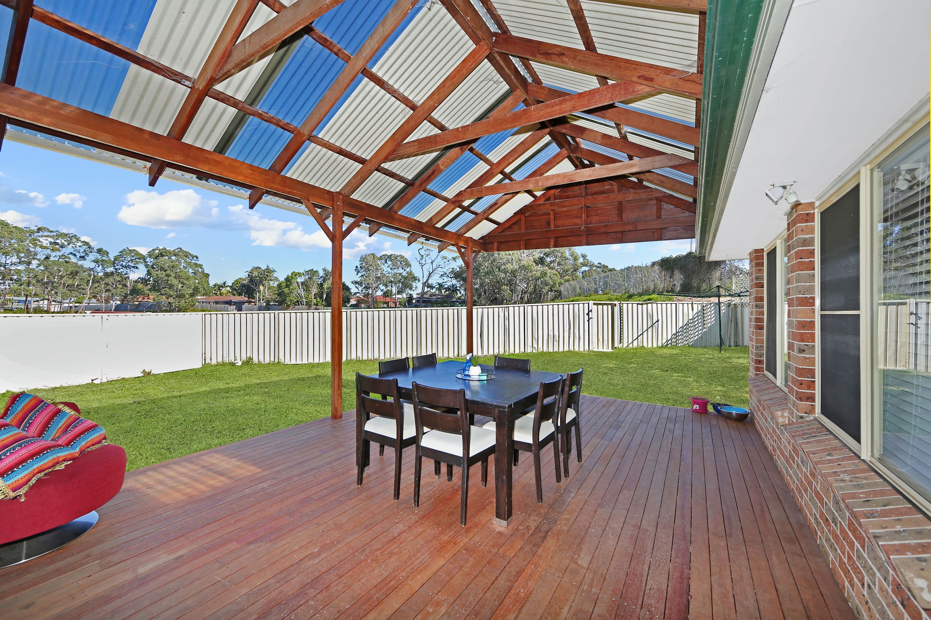 3 Greenleaf Place, Buff Point - Thumbnail 2