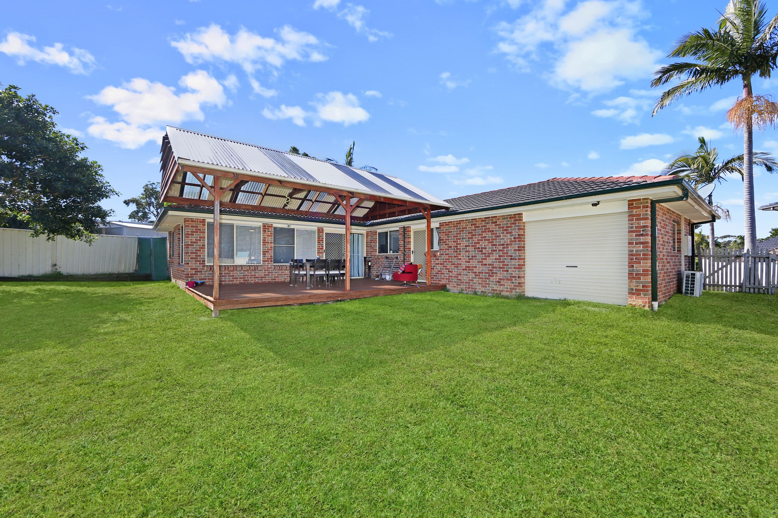 3 Greenleaf Place, Buff Point - Thumbnail 4
