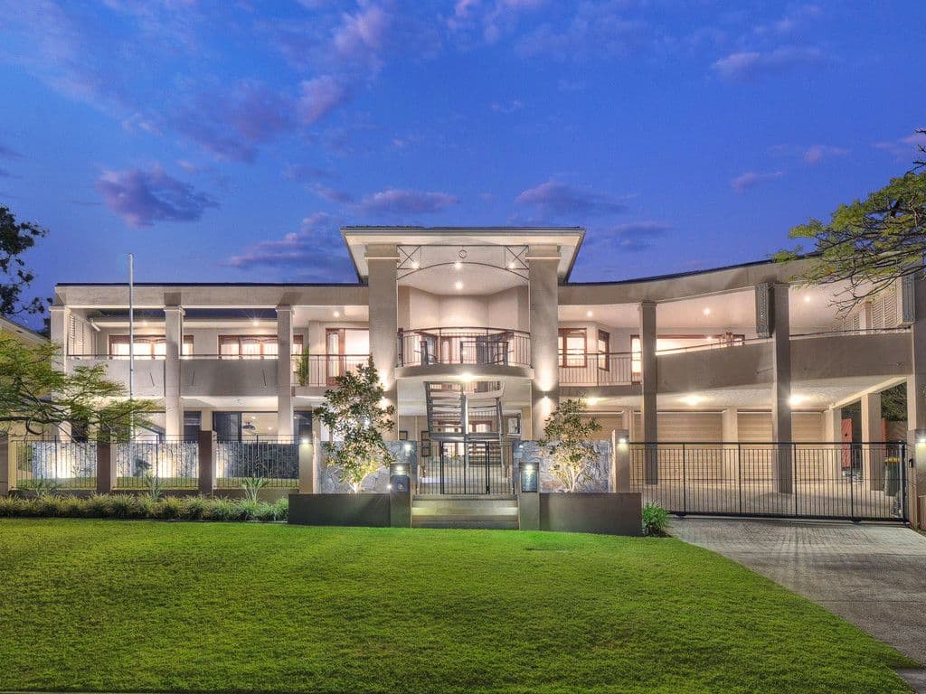 Unit 4,5,7/7-8 Blanche Court, Doncaster East VIC 3109, Doncaster East - Image 1
