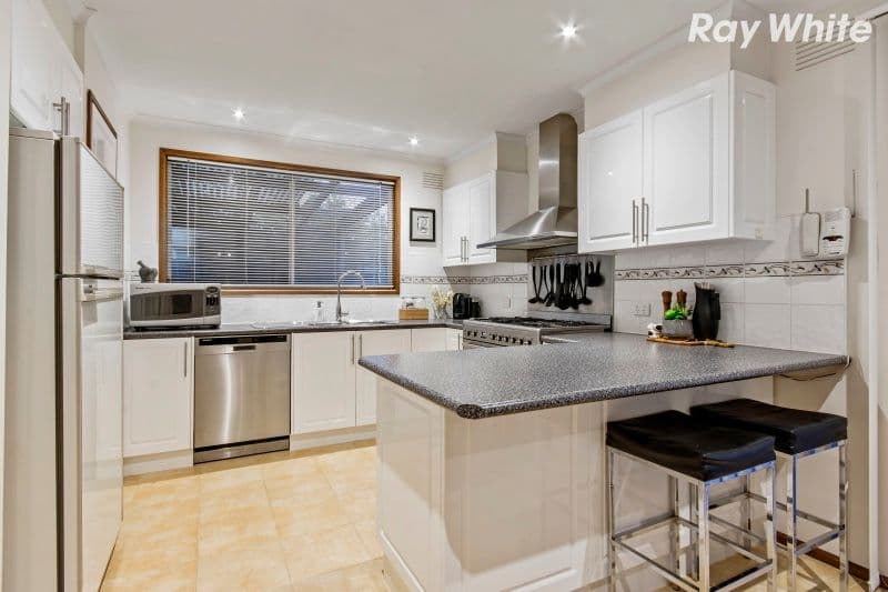 5 Ephcris Court, Endeavour Hills VIC 3802, Endeavour Hills - Thumbnail 5