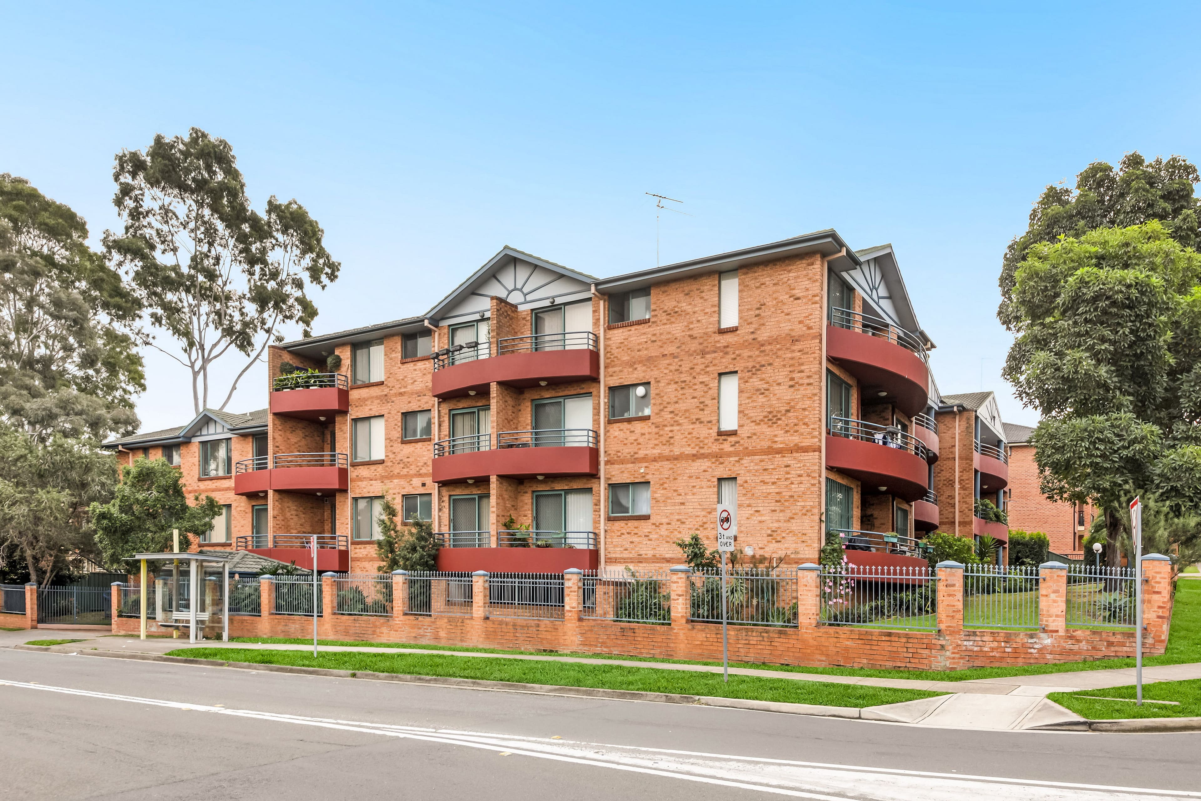 94 Brancourt Avenue, Yagoona NSW 2199, Yagoona - Thumbnail 2