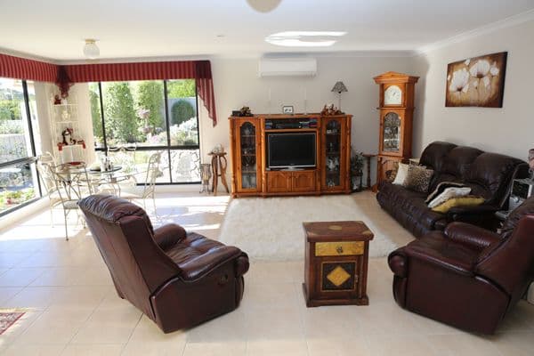 63 Warbler Crescent, NORTH NAROOMA NSW 2546, North Narooma - Thumbnail 3