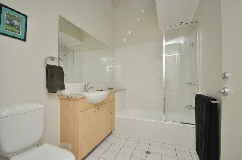 111 Leworthy Street, BARDON QLD 4065, Bardon - Thumbnail 7