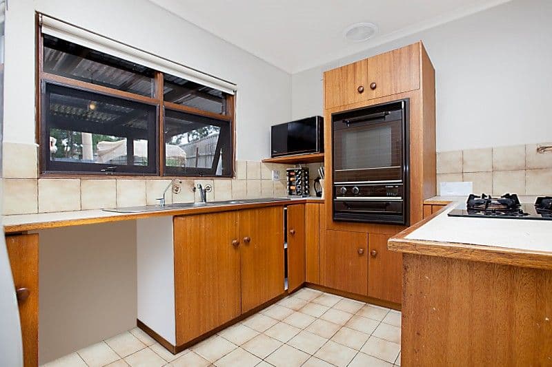 12  Lugarno Street, REDWOOD PARK SA 5097, Redwood Park - Thumbnail 5