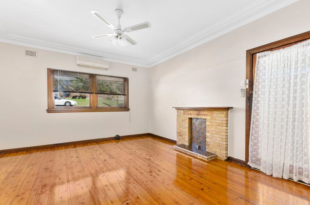 8 Sturdee Avenue, Bulli - Thumbnail 2