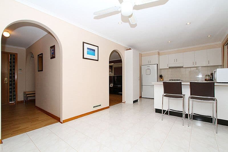 18D Purinuan Road, RESERVOIR VIC 3073, Reservoir - Thumbnail 4