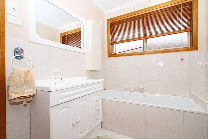 18D Purinuan Road, RESERVOIR VIC 3073, Reservoir - Thumbnail 8