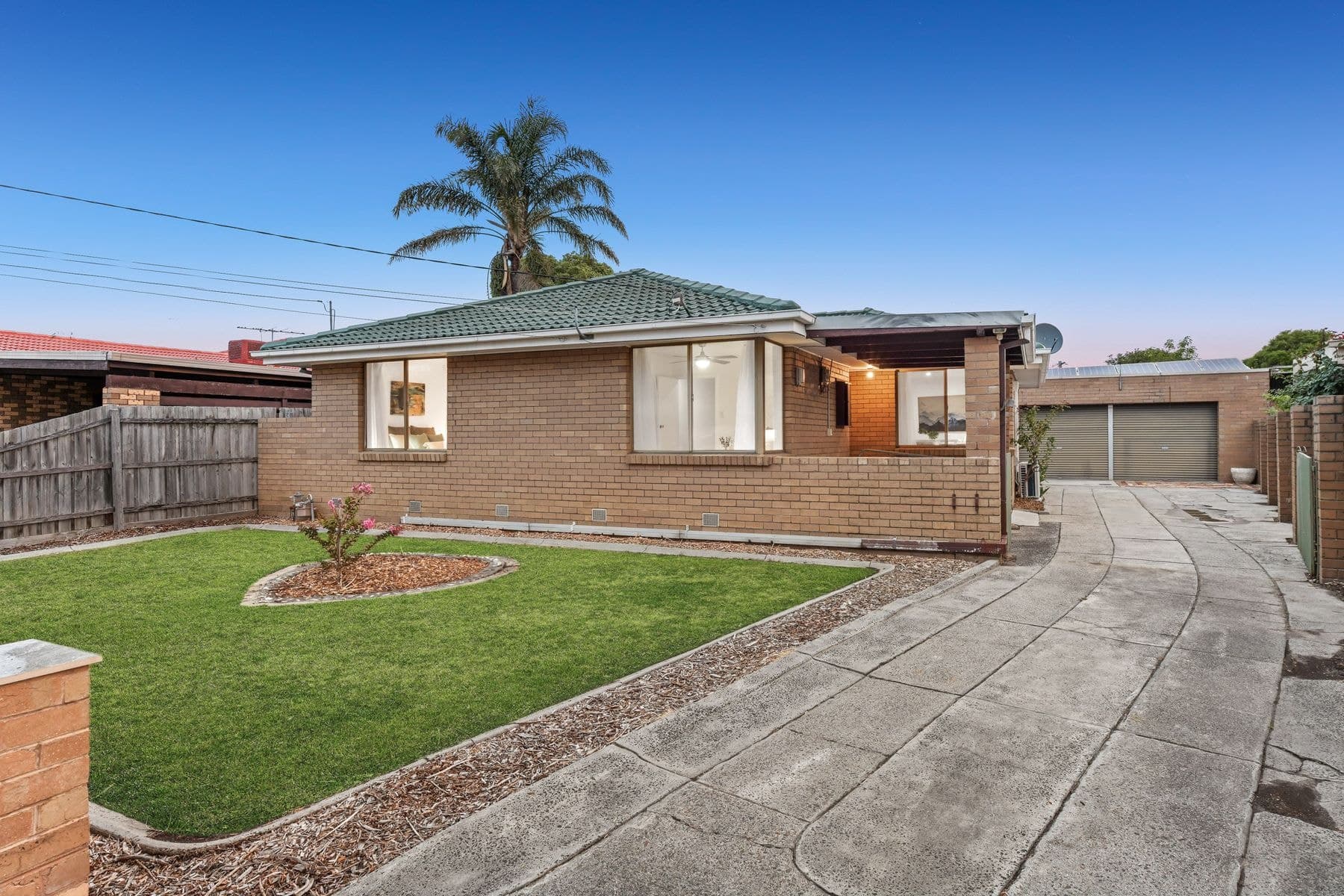 8 Cobain Street, Keysborough, VIC 3173, Keysborough - Thumbnail 2