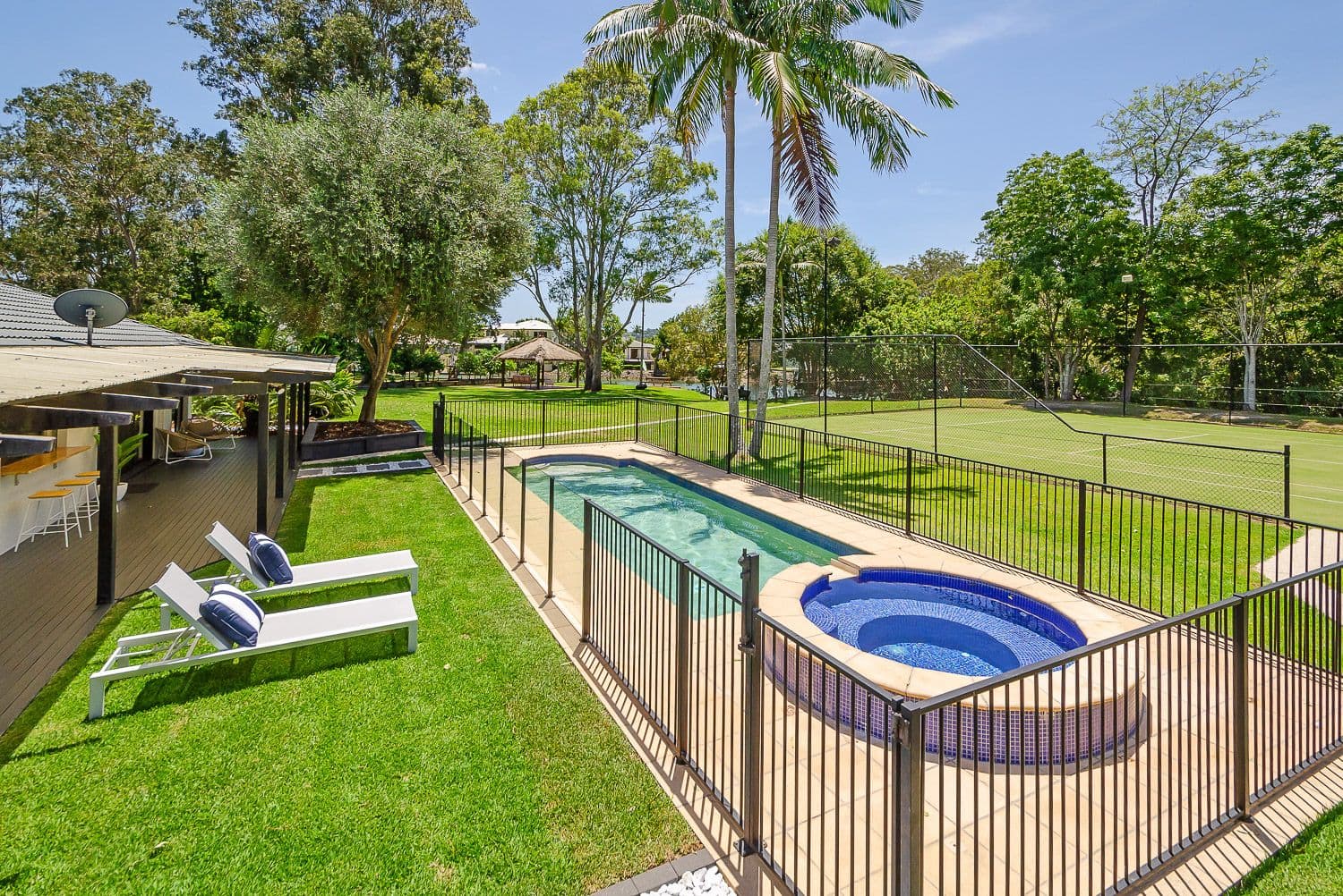 9 Jutland Place, Currumbin Waters QLD 4223, Currumbin Waters - Image 1