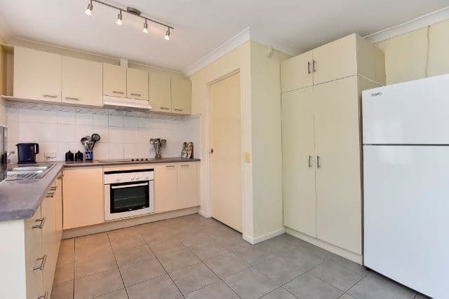6 Satinay Place, WATERFORD WEST QLD 4133, Waterford West - Thumbnail 3