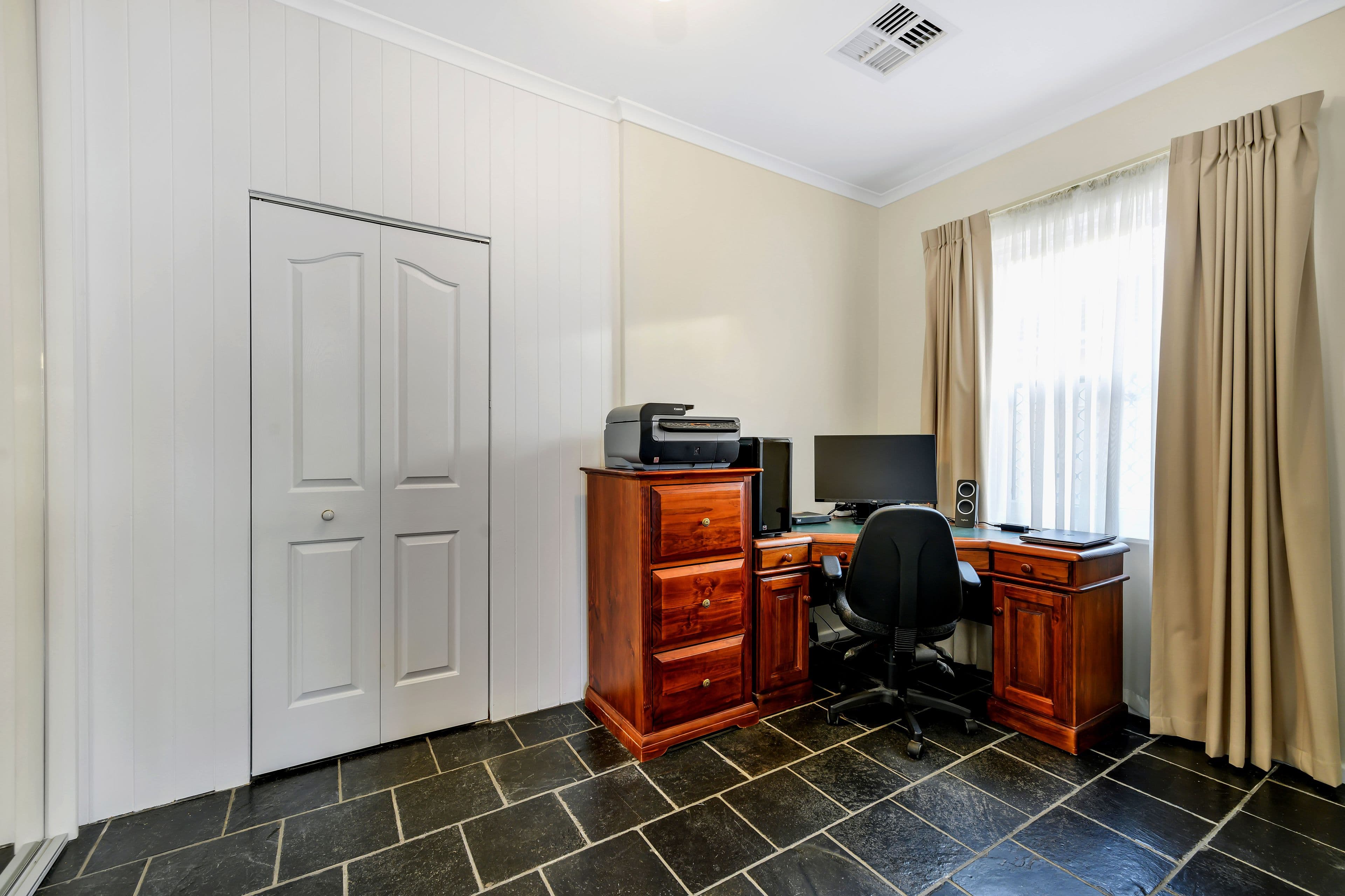 3 Fetlar Avenue, Marion SA 5043, Marion - Thumbnail 8