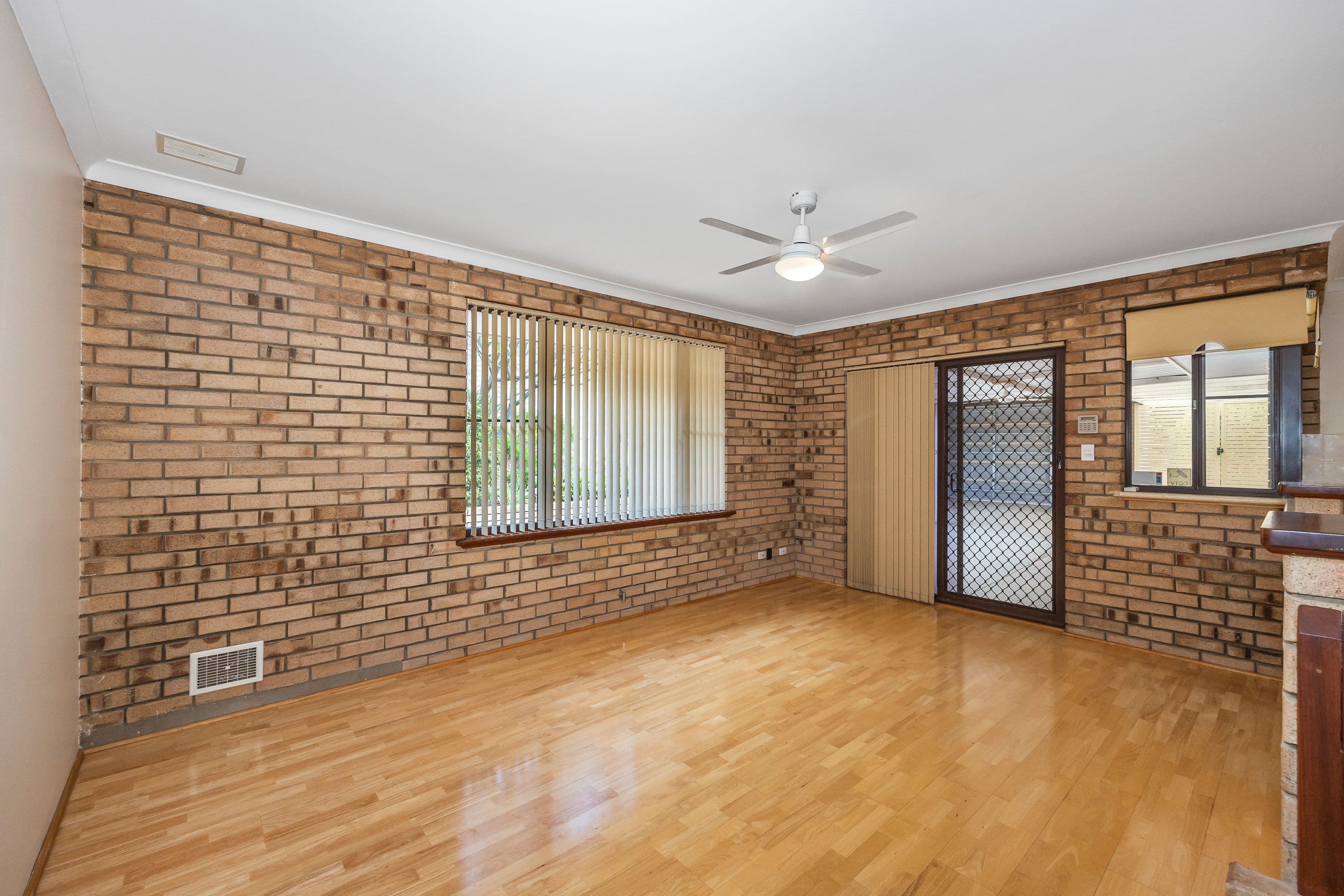 11 Seacrest Drive, Sorrento WA 6020, Sorrento - Thumbnail 7