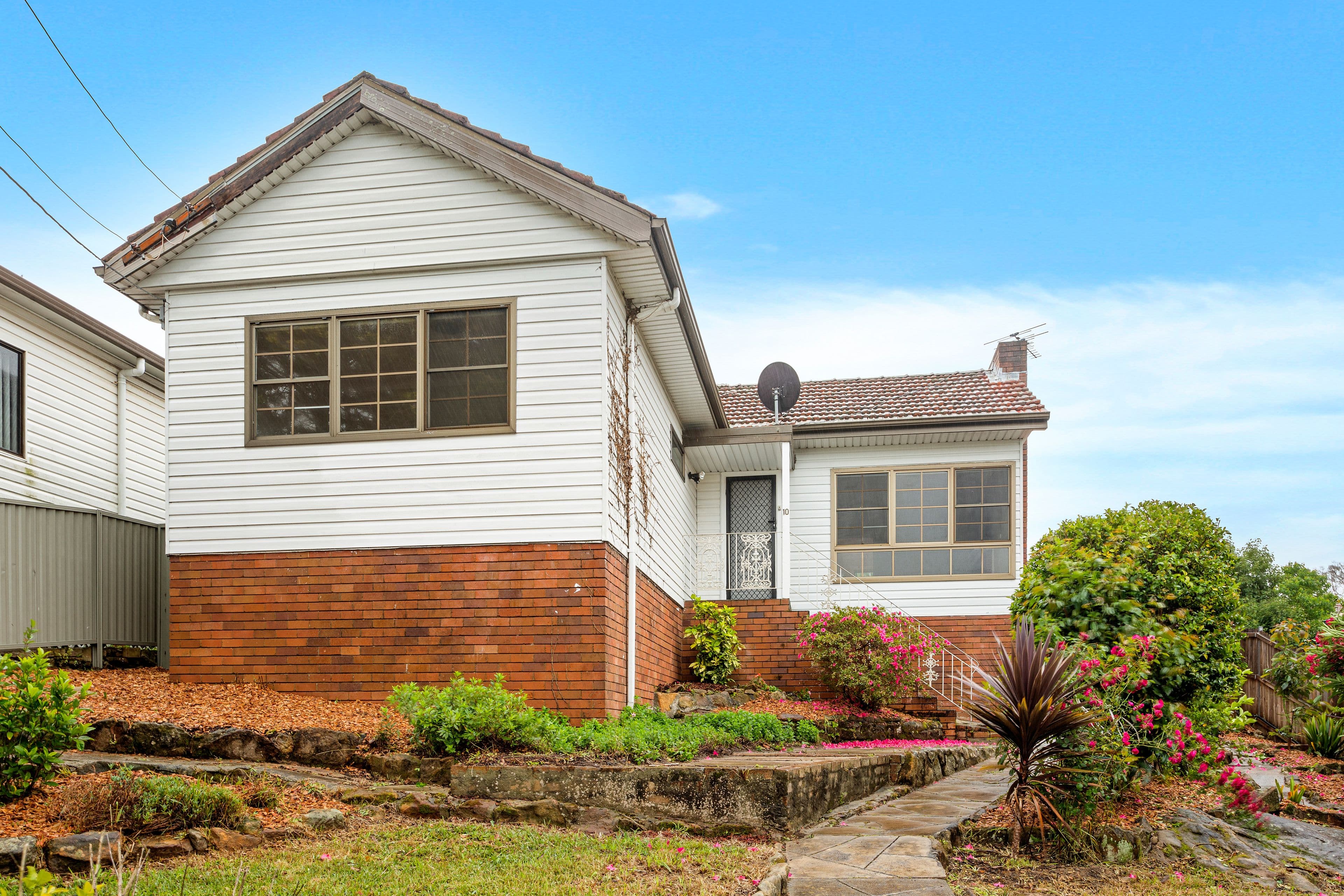 10 Roberts Avenue, Mortdale NSW 2223, Mortdale - Image 1