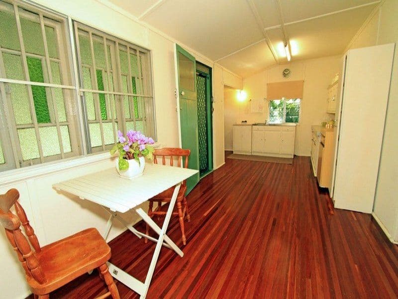 4 Braithwaite Street, YEPPOON QLD 4703, Yeppoon - Thumbnail 2