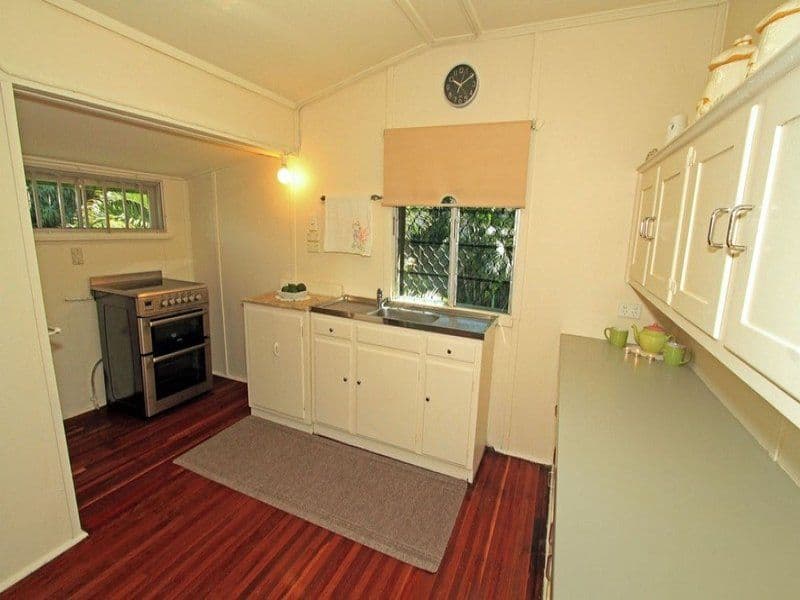 4 Braithwaite Street, YEPPOON QLD 4703, Yeppoon - Thumbnail 3