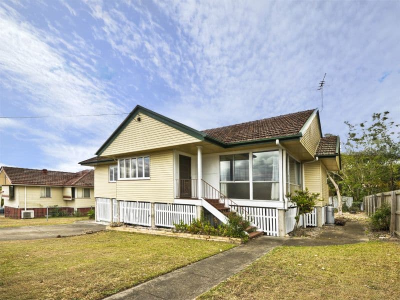 84 Molloy Road, CANNON HILL QLD 4170, Cannon Hill - Thumbnail 2