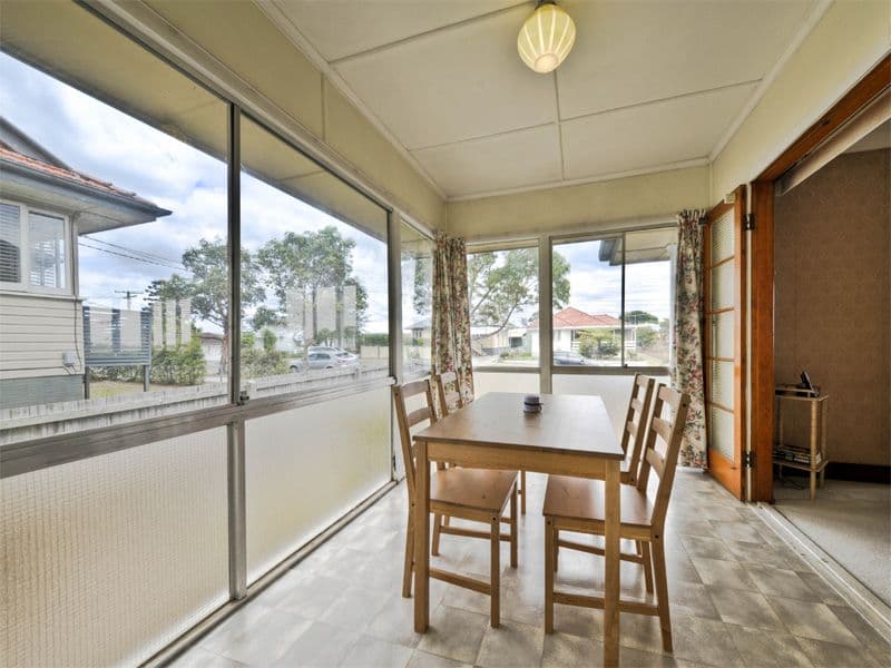 84 Molloy Road, CANNON HILL QLD 4170, Cannon Hill - Thumbnail 5