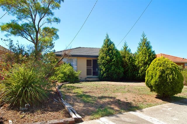 14 Riversdale Street, CRAIGIEBURN VIC 3064, Craigieburn - Thumbnail 4