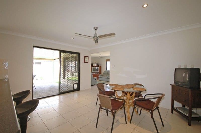 11 Greenleaf Street, UPPER COOMERA QLD 4209, Upper Coomera - Thumbnail 8