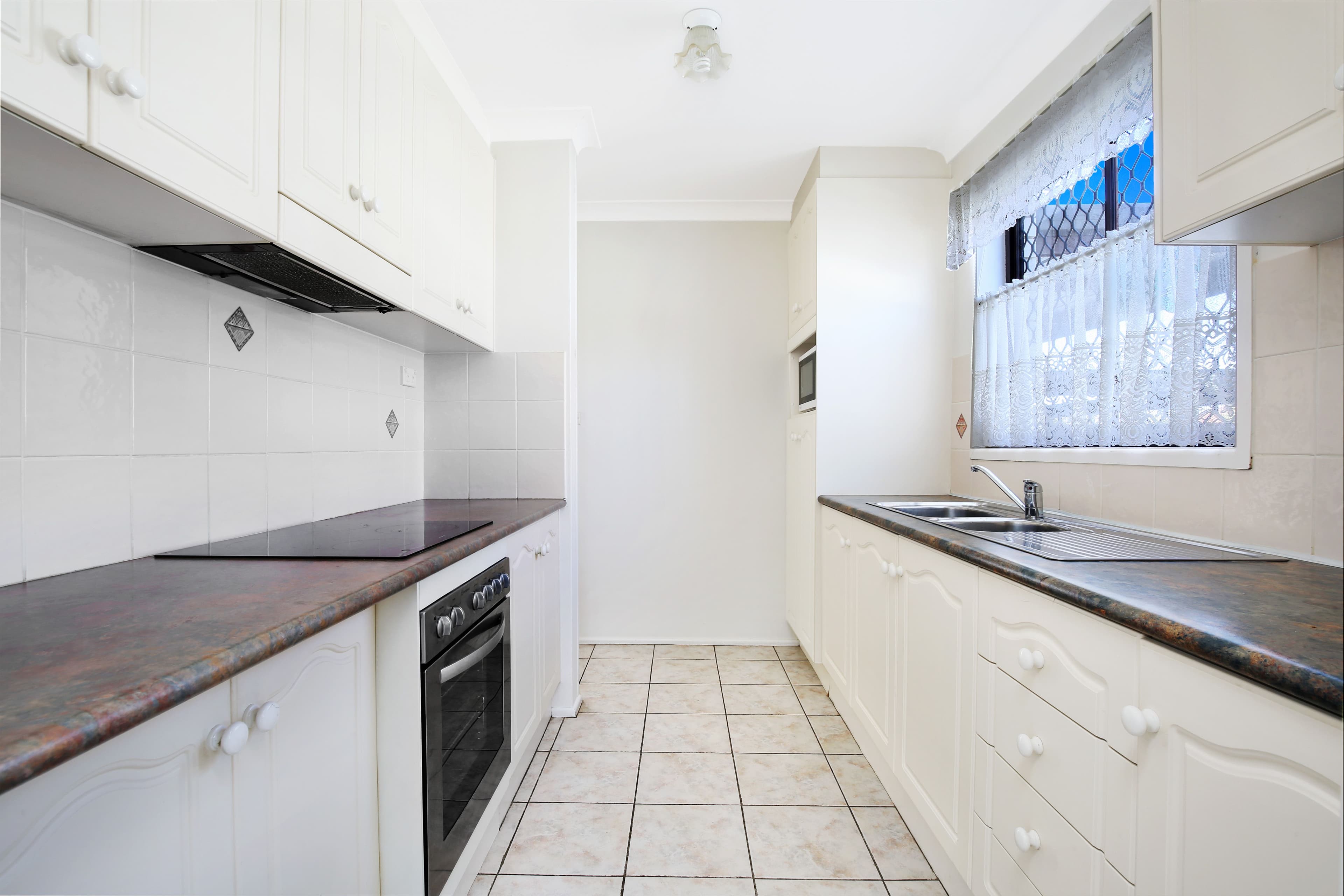 41 Pioneer Road, Bellambi NSW 2518, Bellambi - Thumbnail 2