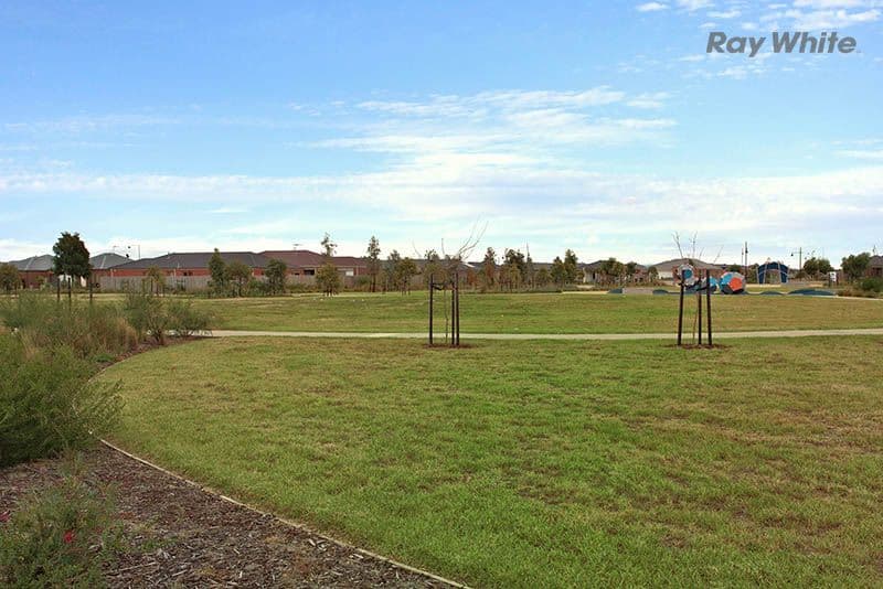 38 Edmund Drive, TARNEIT VIC 3029, Tarneit - Thumbnail 6