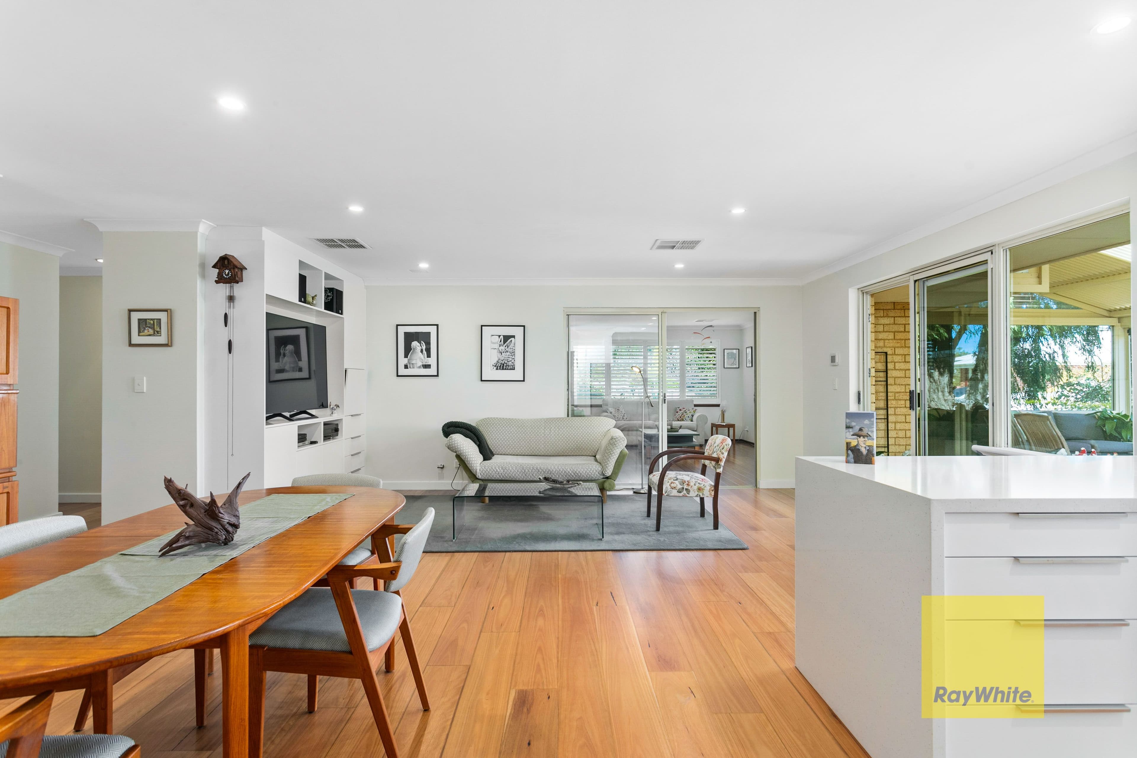 12 St Johns Wood Boulevard, Mount Claremont WA 6010, Mount Claremont - Thumbnail 5
