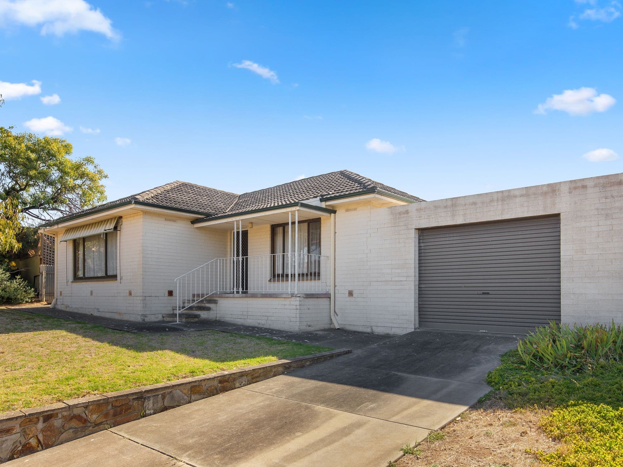 1 Taralga Road, O'Sullivan Beach SA 5166, O'Sullivan Beach - Thumbnail 2